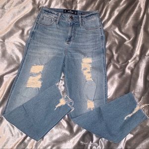 Mom jeans are sexy too!